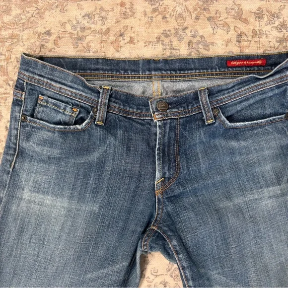 Citizens Of Humanity Vintage Medium Wash Bootcut Flare Jeans Size 30 - Picture 4 of 8